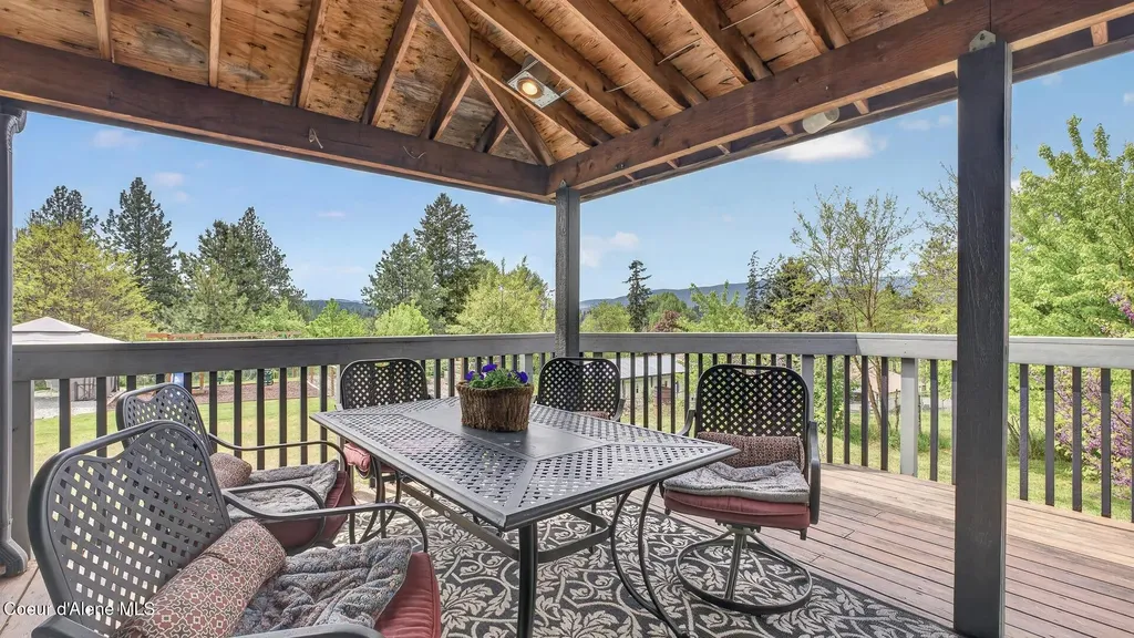 6616 Comanche Street Bonners Ferry ID 83805