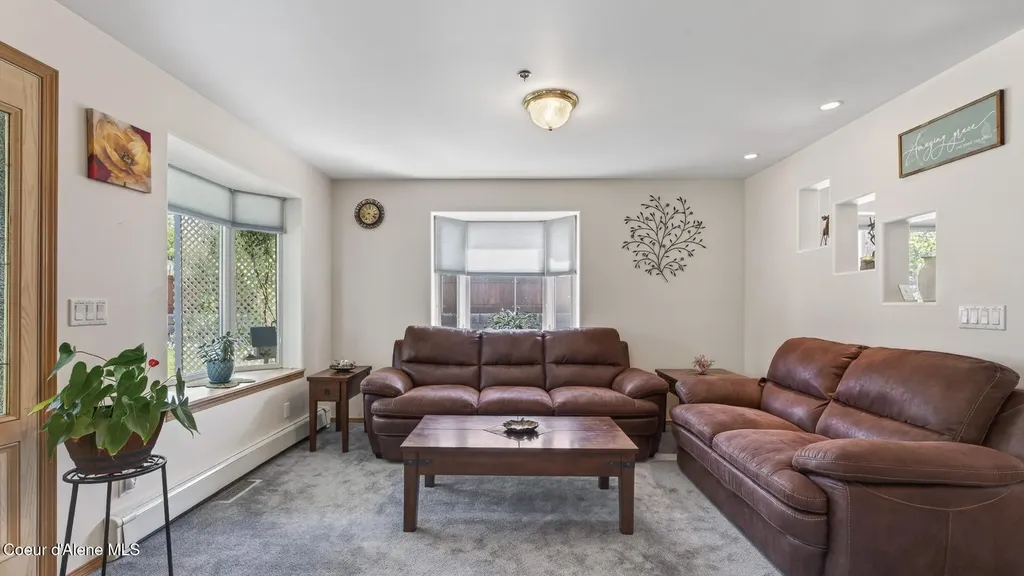 6616 Comanche Street Bonners Ferry ID 83805
