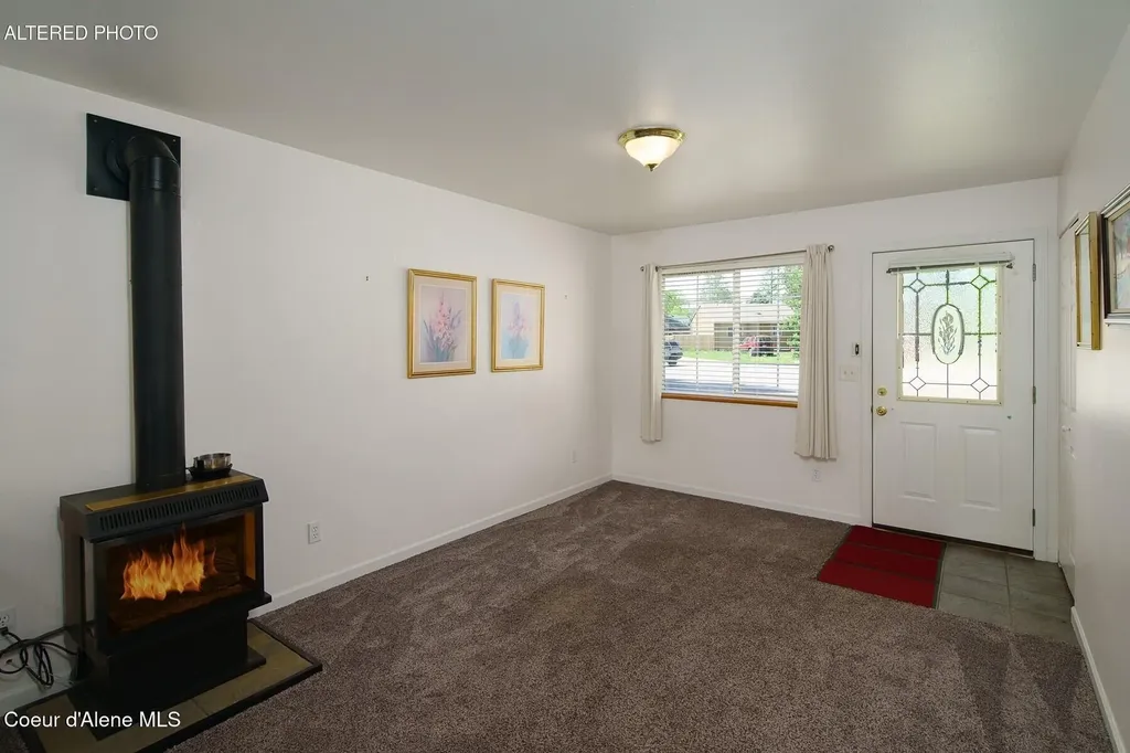 816 Shidaw Court Sandpoint ID 83864