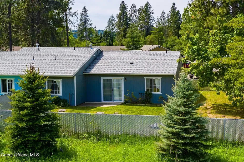 816 Shidaw Court Sandpoint ID 83864