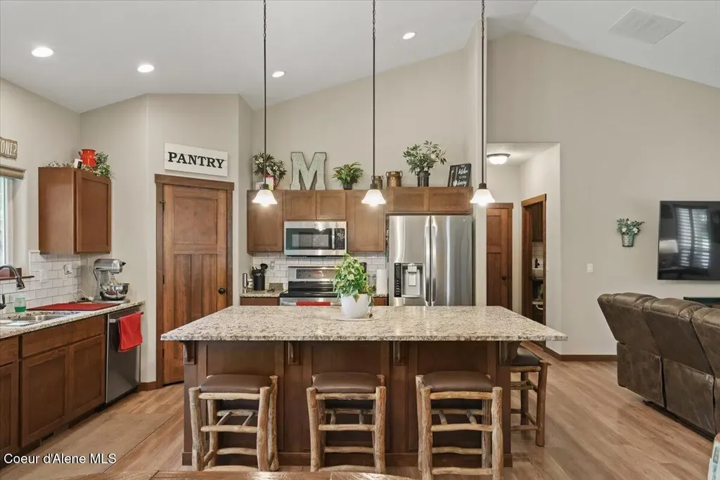 200 Dancing Lights Lane Athol ID 83801