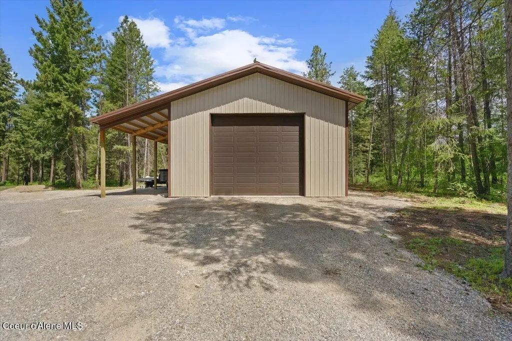 200 Dancing Lights Lane Athol ID 83801