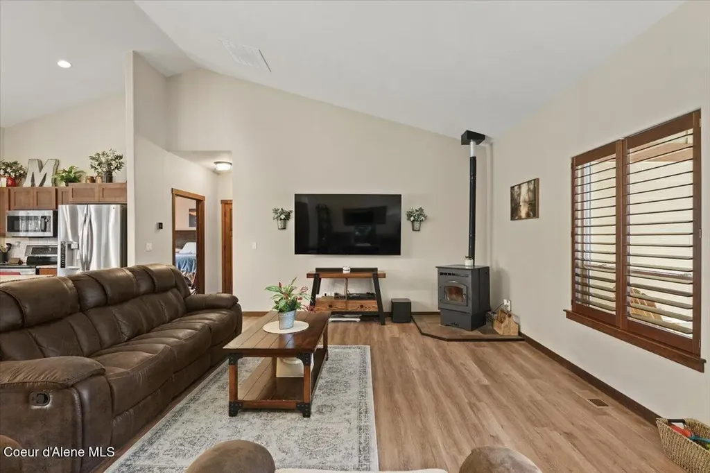 200 Dancing Lights Lane Athol ID 83801