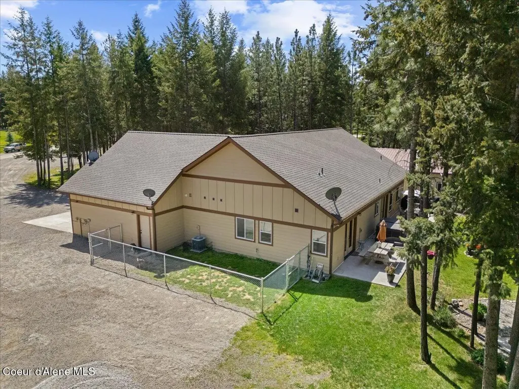 200 Dancing Lights Lane Athol ID 83801
