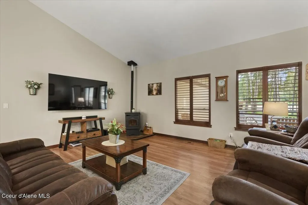 200 Dancing Lights Lane Athol ID 83801