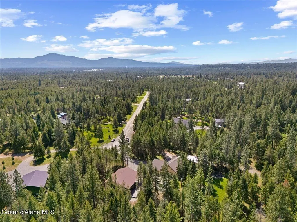 200 Dancing Lights Lane Athol ID 83801