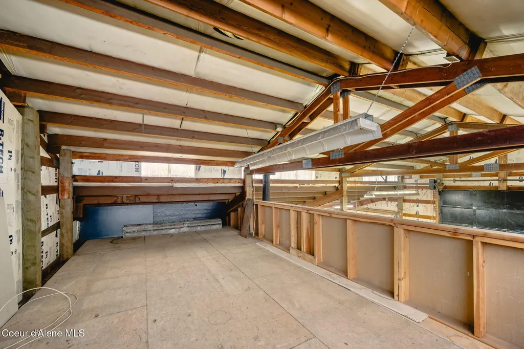 2087 E Glacier Road Hayden ID 83835