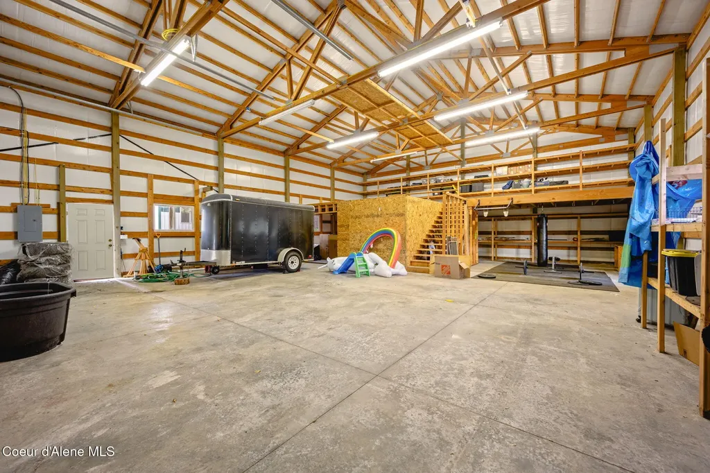 2087 E Glacier Road Hayden ID 83835