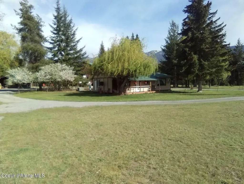 1564 Blue Sky Road Bonners Ferry ID 83805