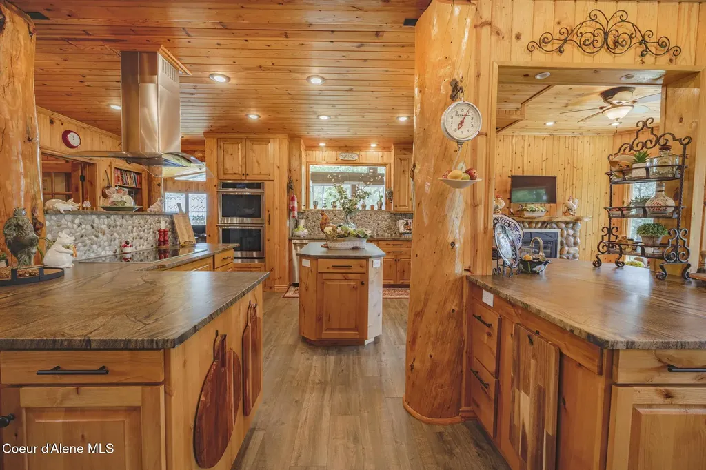15964 N Songbird Lane Rathdrum ID 83858