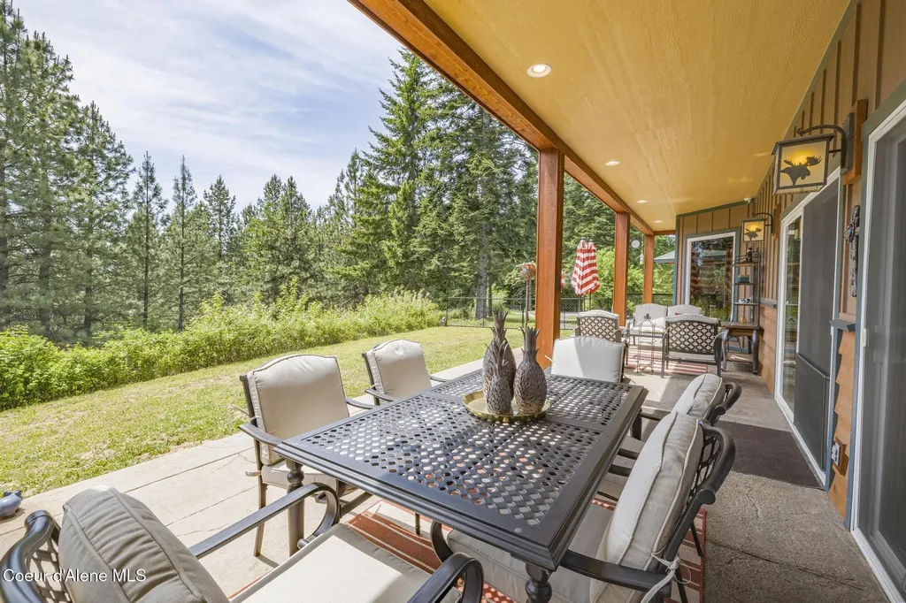 15964 N Songbird Lane Rathdrum ID 83858