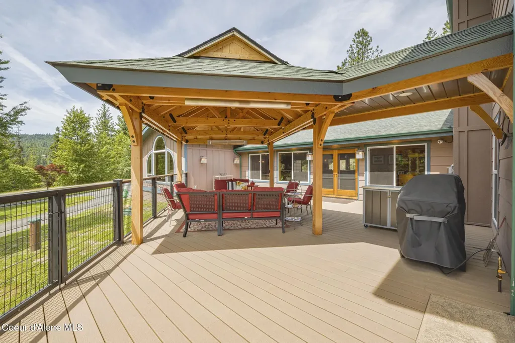 15964 N Songbird Lane Rathdrum ID 83858