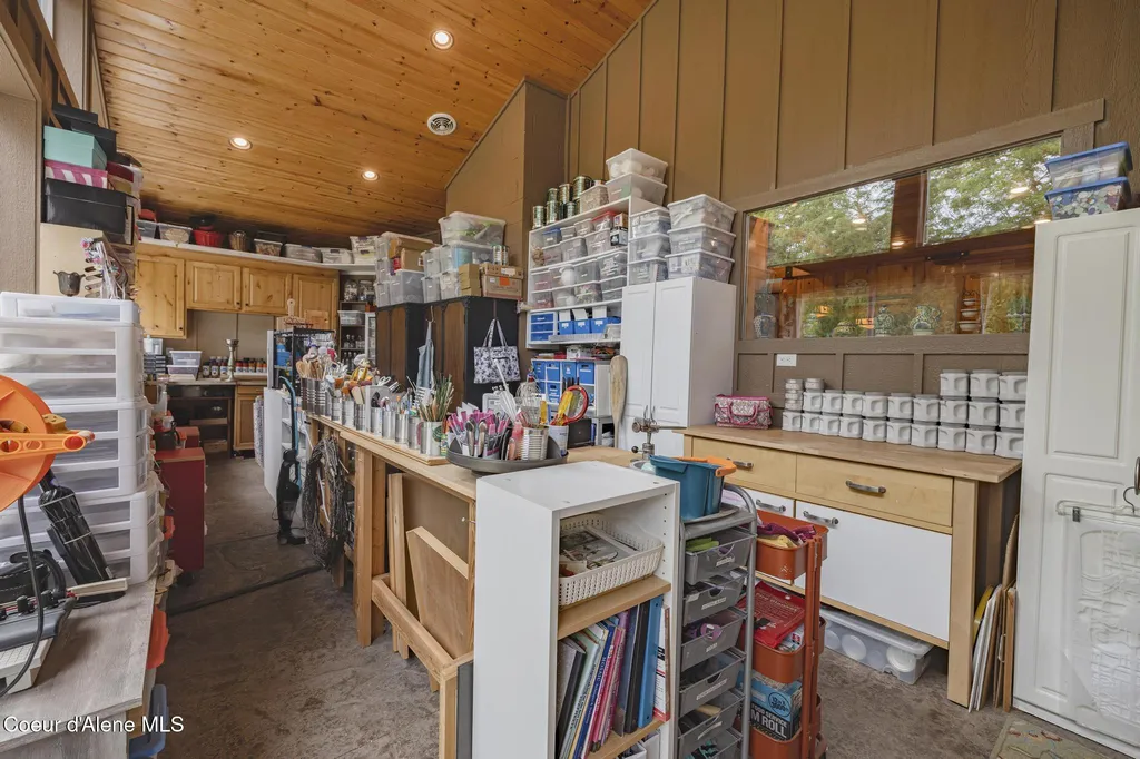 15964 N Songbird Lane Rathdrum ID 83858