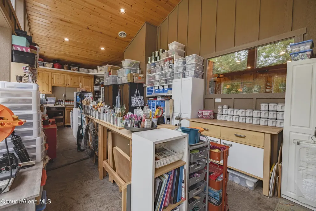 15964 N Songbird Lane Rathdrum ID 83858