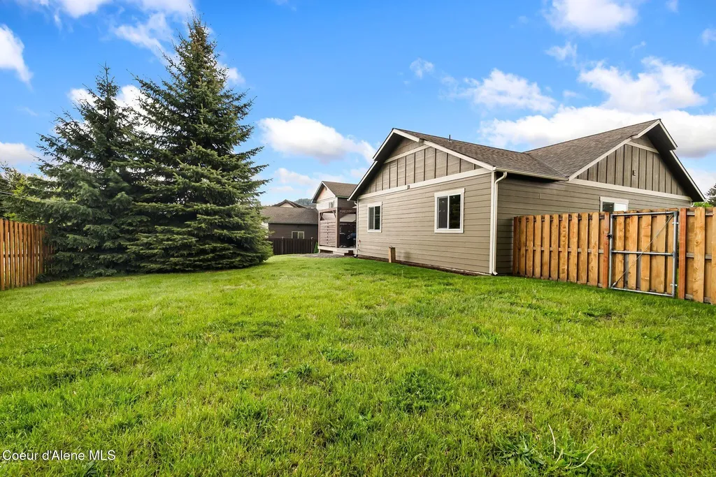 113 Crooked Ear Drive Sandpoint ID 83864