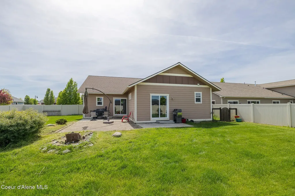 3379 N Cormac Loop Post Falls ID 83854