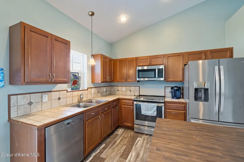 3379 N Cormac Loop Post Falls ID 83854