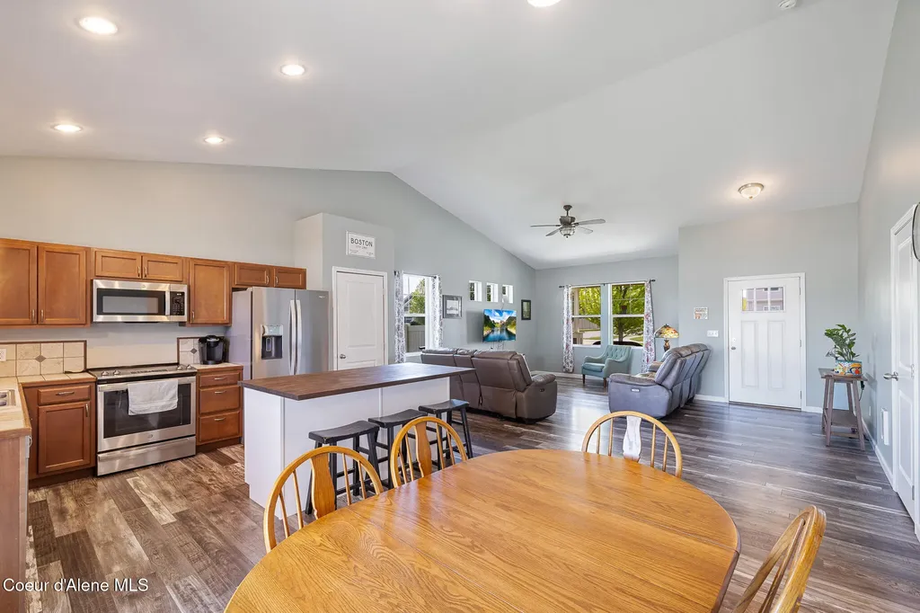 3379 N Cormac Loop Post Falls ID 83854