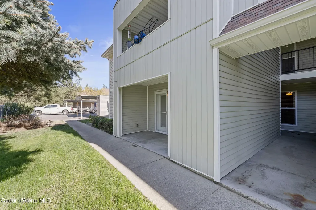 304 N Greensferry Road Post Falls ID 83854