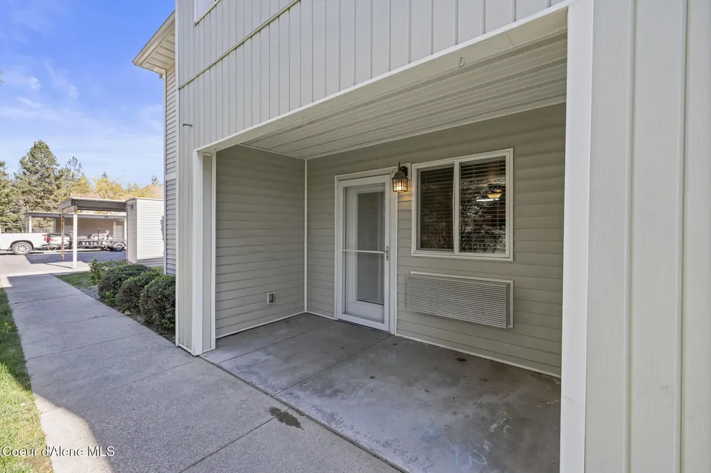 304 N Greensferry Road Post Falls ID 83854