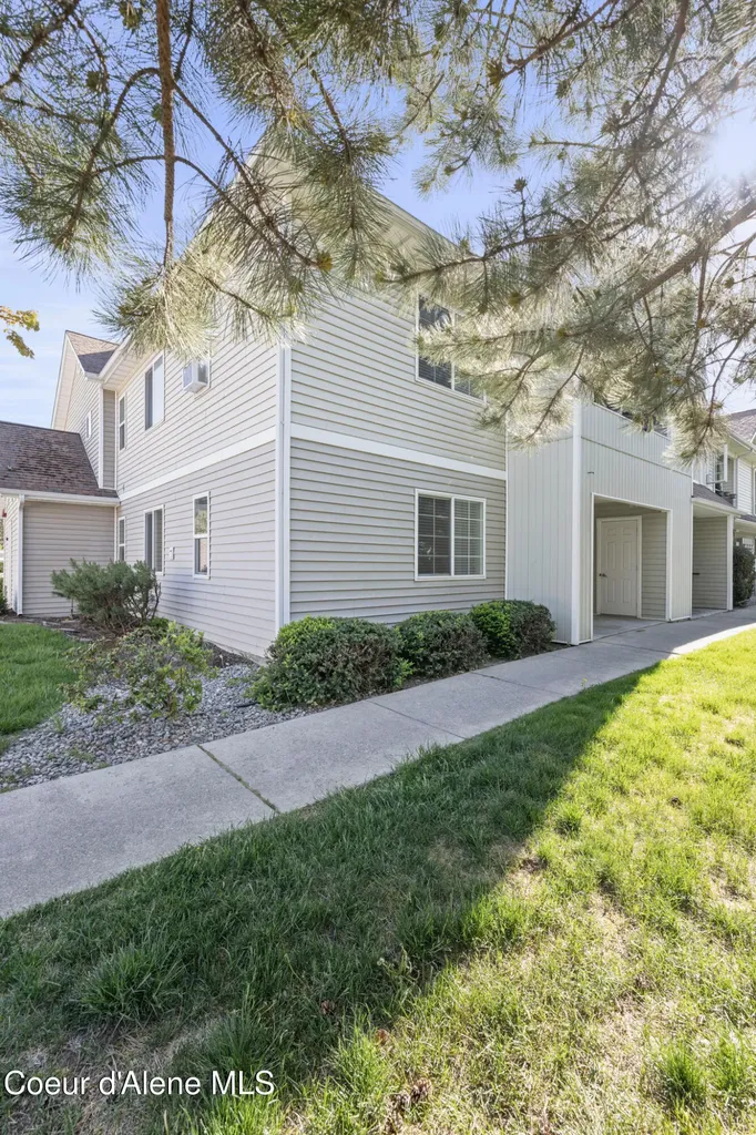 304 N Greensferry Road Post Falls ID 83854