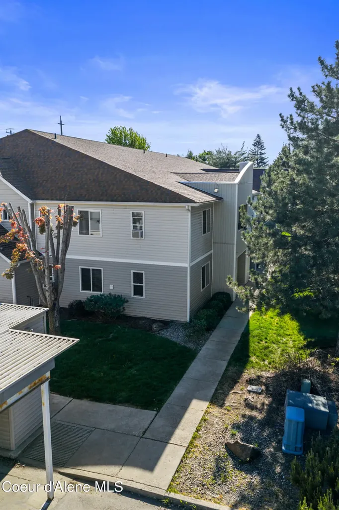 304 N Greensferry Road Post Falls ID 83854