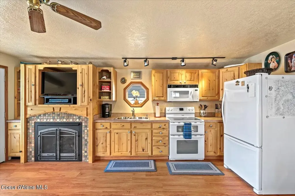 34128 N Scenic Bay D Dock Bayview ID 83803