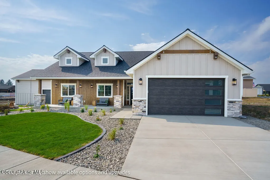 4594 E Savea Lane Post Falls ID 83854