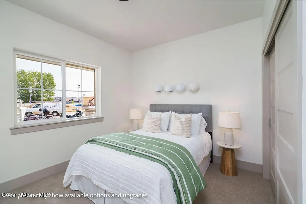 4594 E Savea Lane Post Falls ID 83854