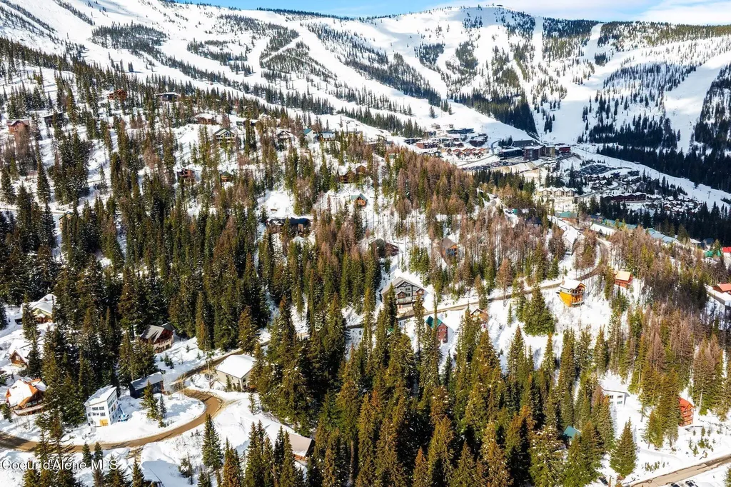Nna Ullr Drive Sandpoint ID 83864