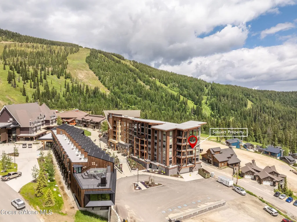 124 Village Lane Sandpoint ID 83864