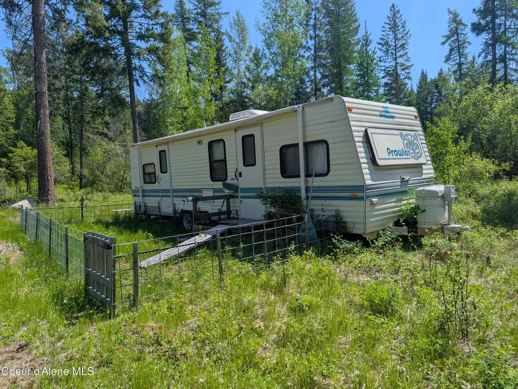 83 Catan Lane Bonners Ferry ID 83805