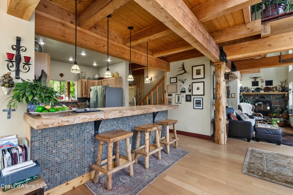 181 Spring View Lane Sagle ID 83860