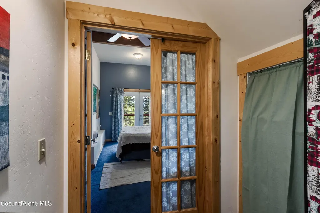 181 Spring View Lane Sagle ID 83860