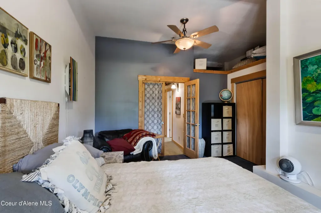 181 Spring View Lane Sagle ID 83860