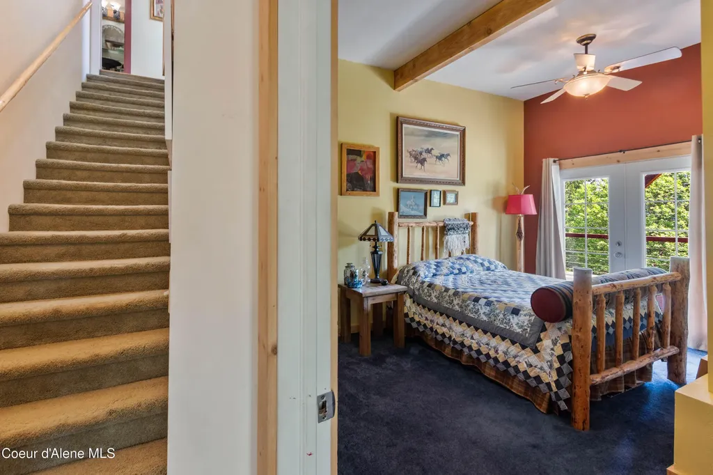 181 Spring View Lane Sagle ID 83860