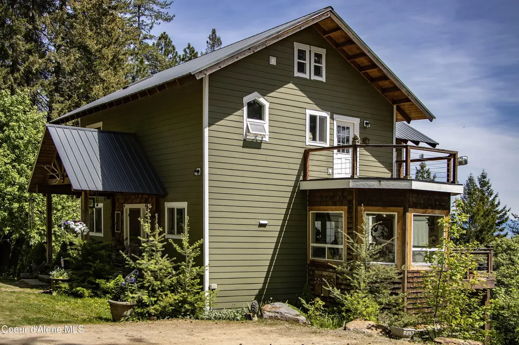 181 Spring View Lane Sagle ID 83860