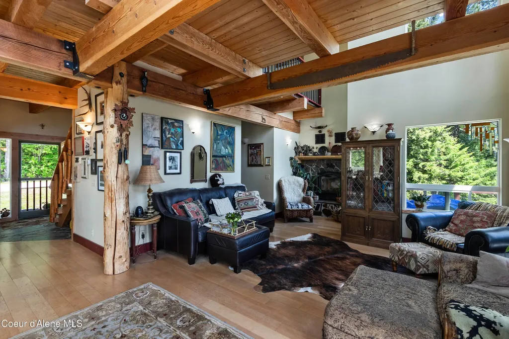 181 Spring View Lane Sagle ID 83860