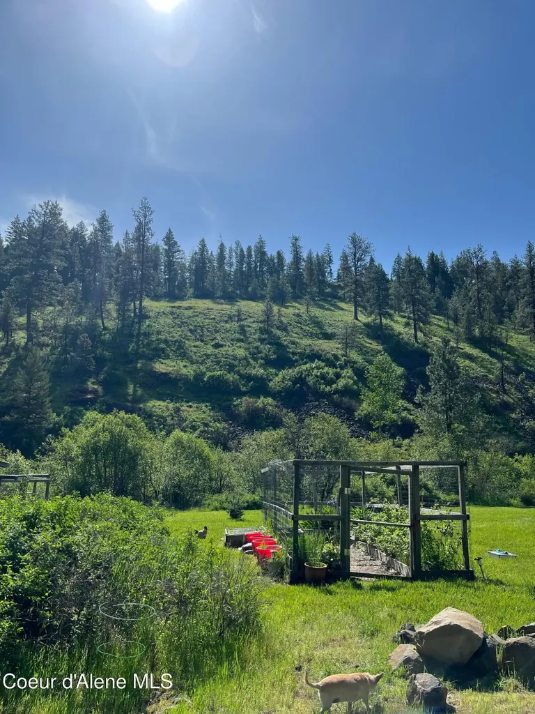 4870 Benewah Creek Road St. Maries ID 83861