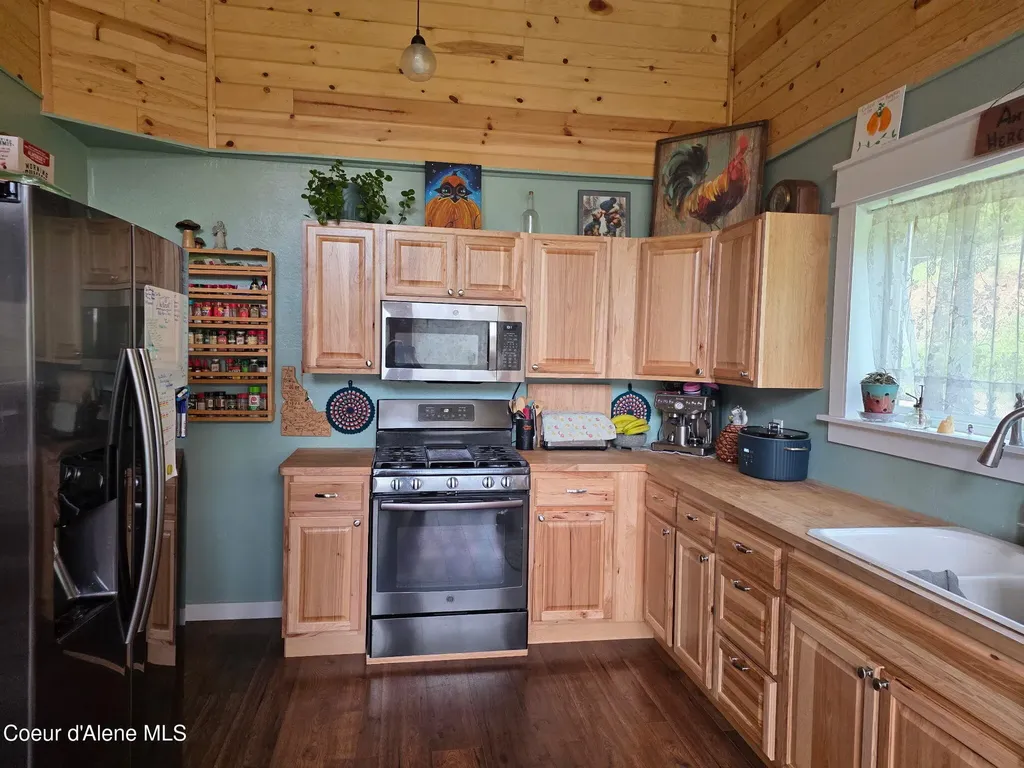 4870 Benewah Creek Road St. Maries ID 83861