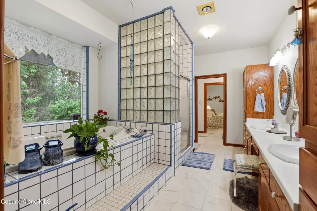 80 Rodeo Road Athol ID 83801