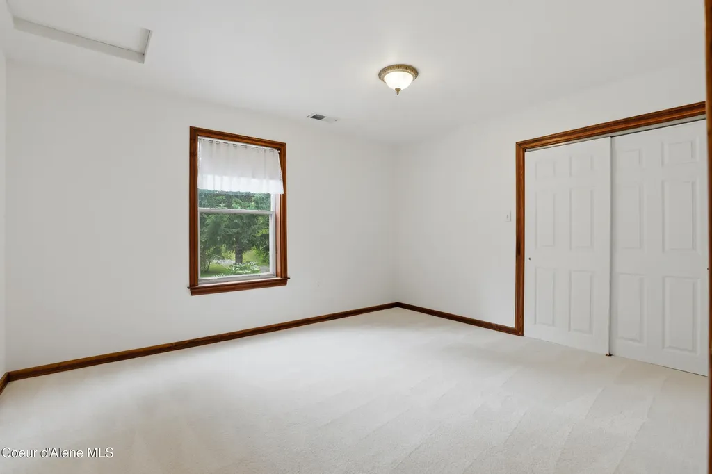 80 Rodeo Road Athol ID 83801