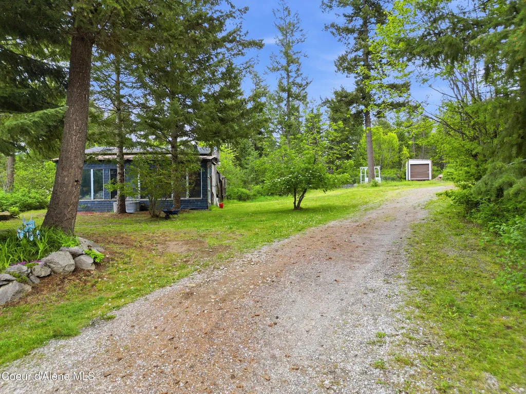80 Rodeo Road Athol ID 83801