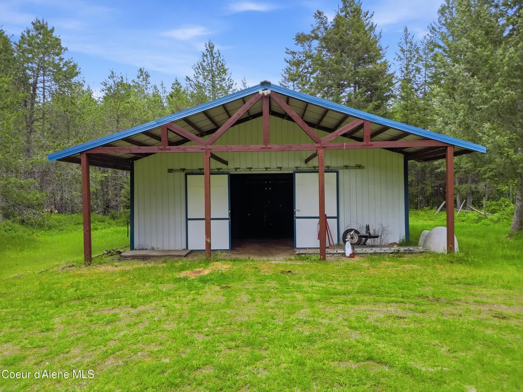 80 Rodeo Road Athol ID 83801