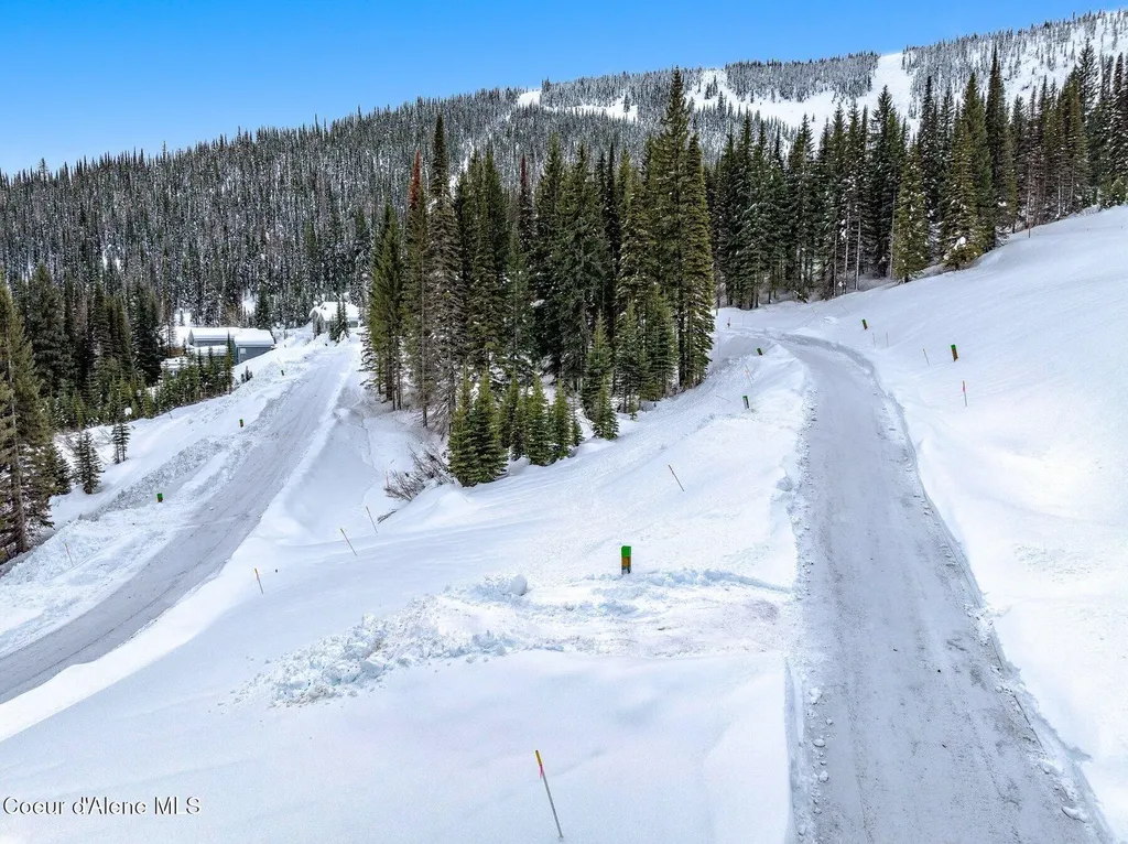 Crystal View L2 B2 Sandpoint ID 83864