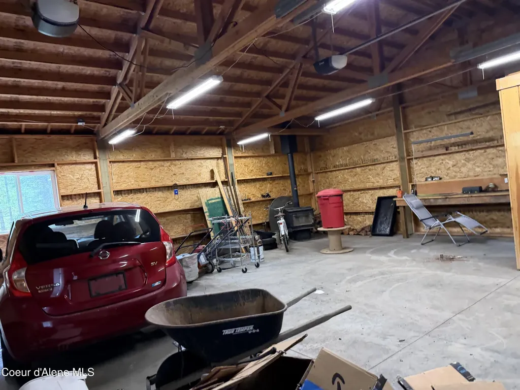 12572 E Parks Road Athol ID 83801