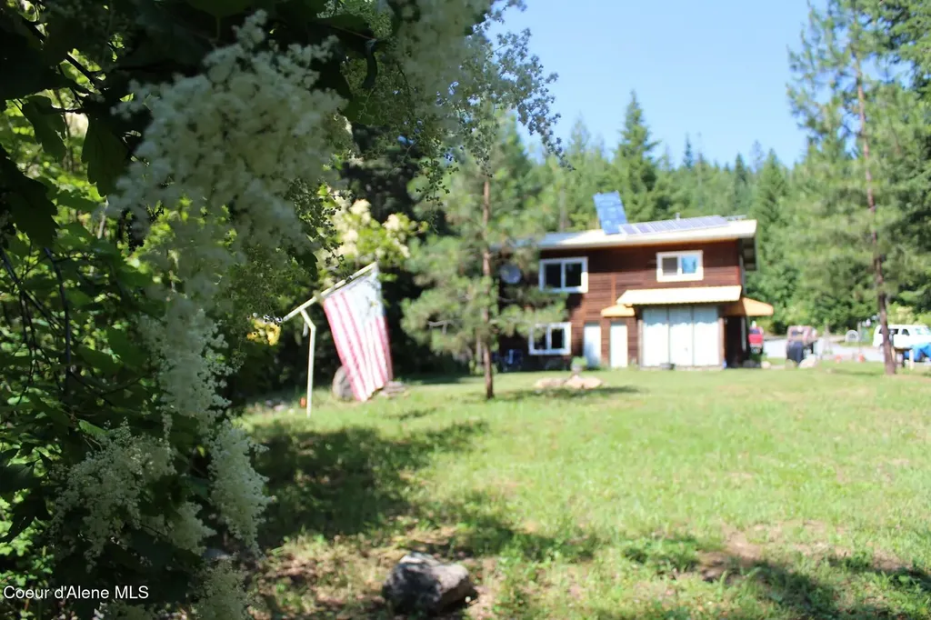 788 Gold Cup Mountain Road Priest River ID 83856