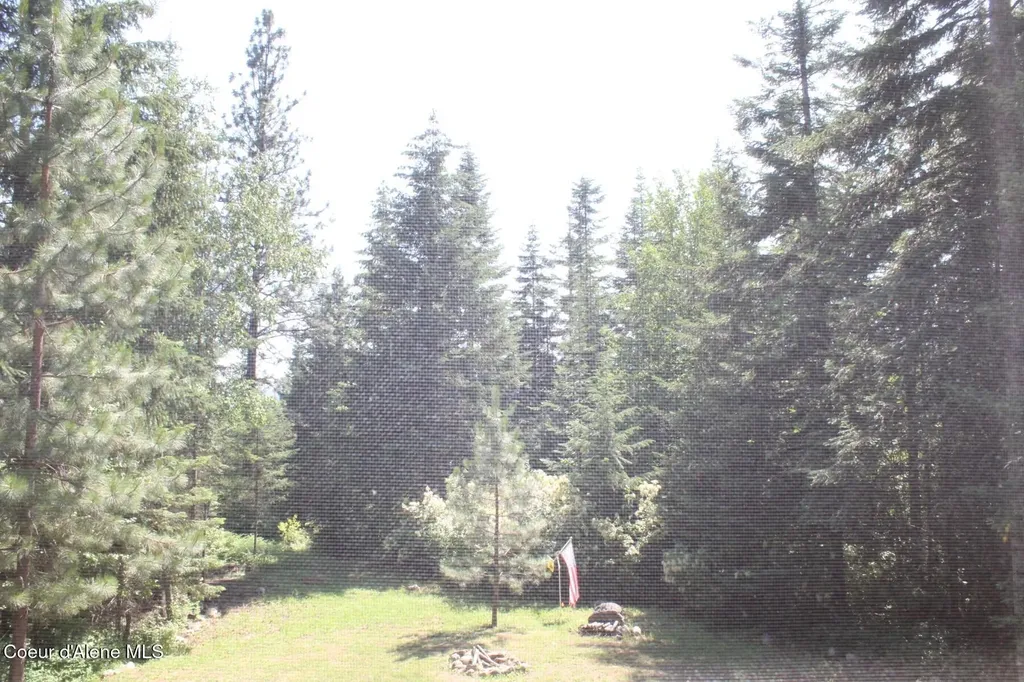 788 Gold Cup Mountain Road Priest River ID 83856