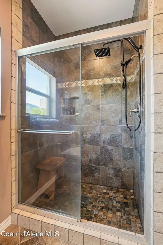 15387 N Liane Lane Rathdrum ID 83858
