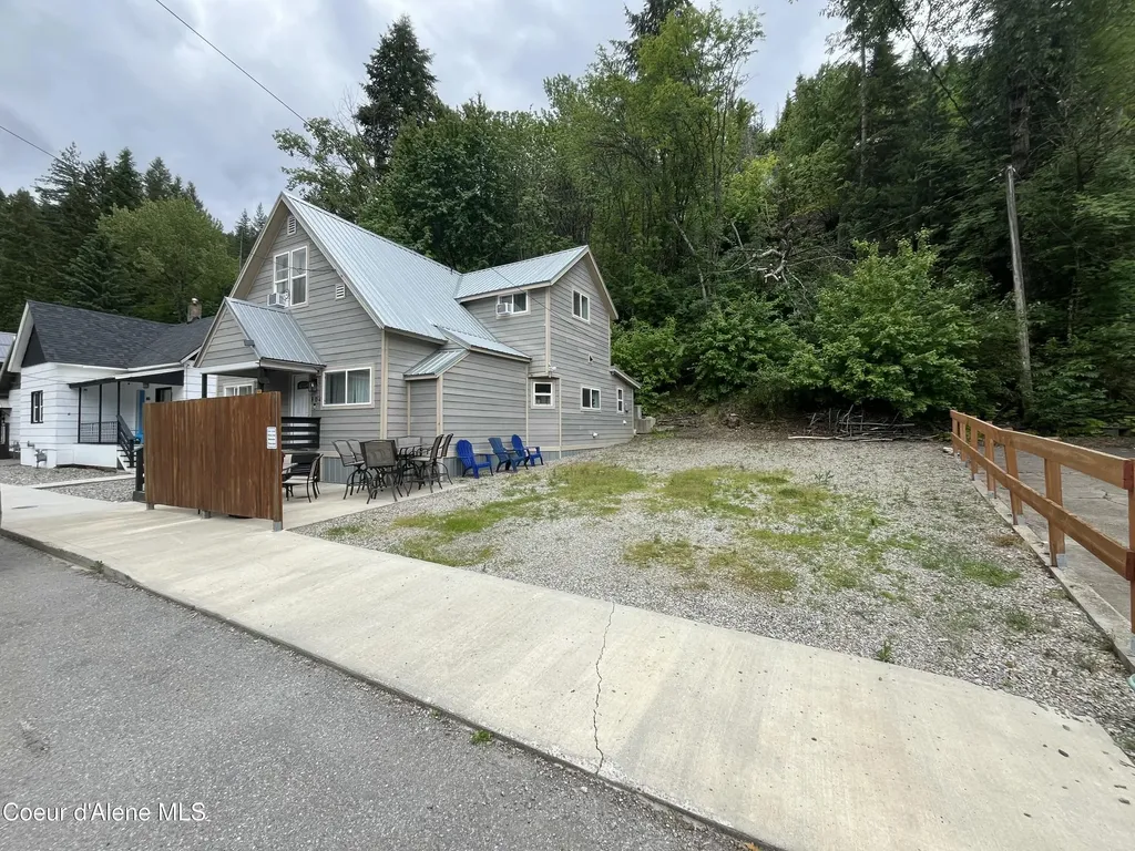 804 Residence Street Wallace ID 83873
